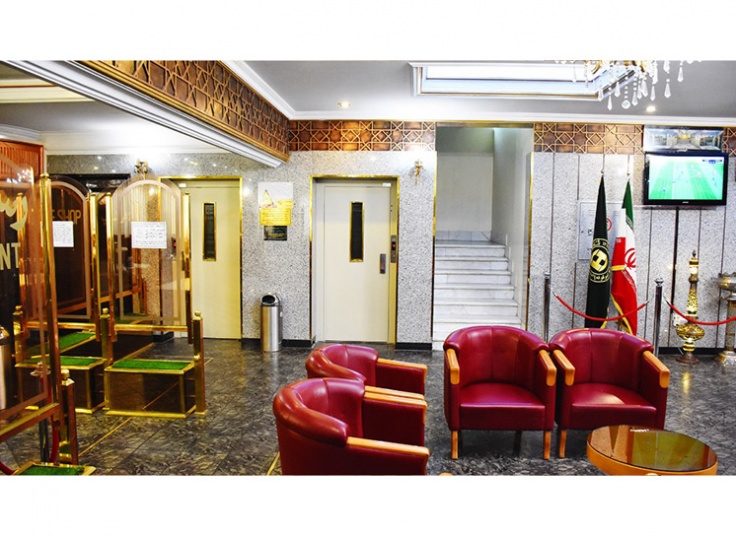 اقامت در هتل دو ستاره فجر