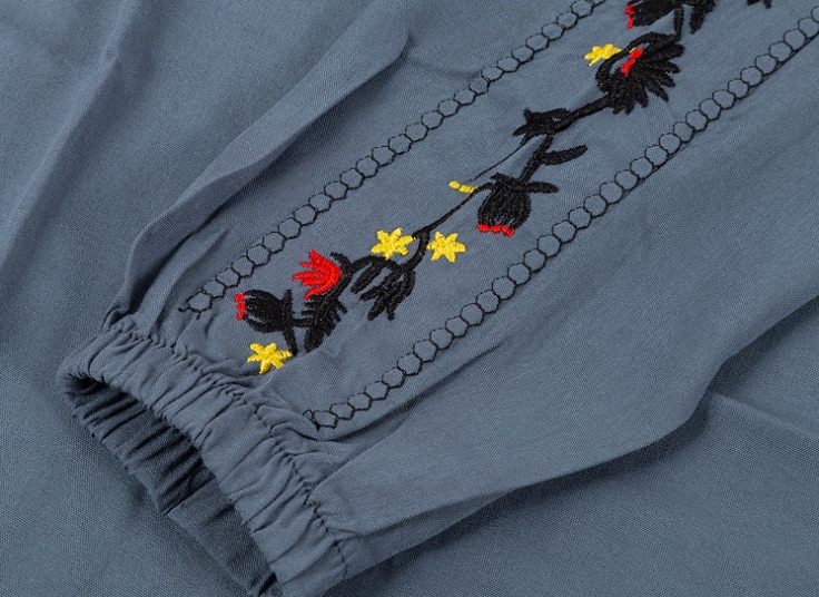 مانتو جلو بسته گلدوزی