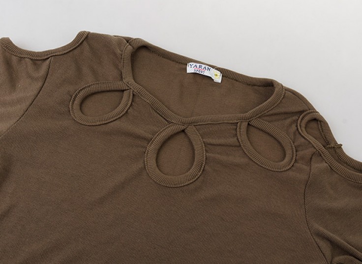 بلوز زنانه سرشانه باز