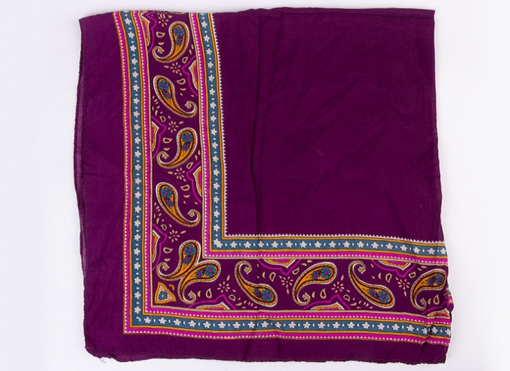 انواع روسری طرحدار زنانه