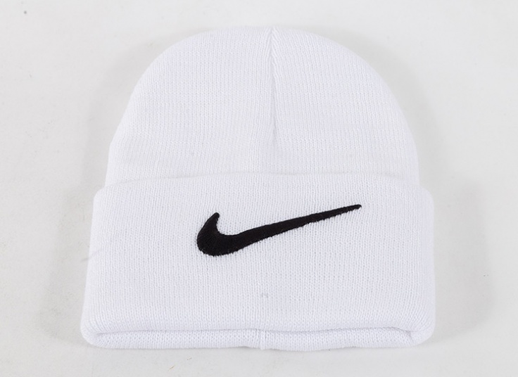 کلاه بافت Nike