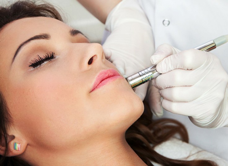 میکرودرم دکتر ادیب زاده