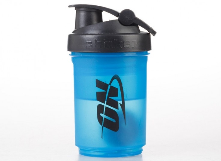 شیکر ورزشی سه تکه طرح ON