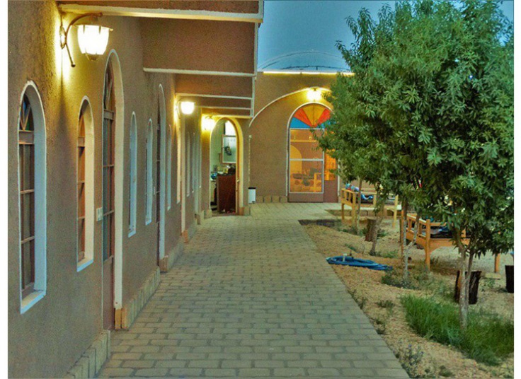 تور کویر ابوزید آباد آژانس شال و کلاه سفر