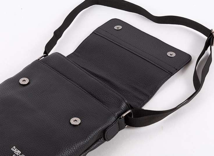 کیف دوشی طرح David Jones