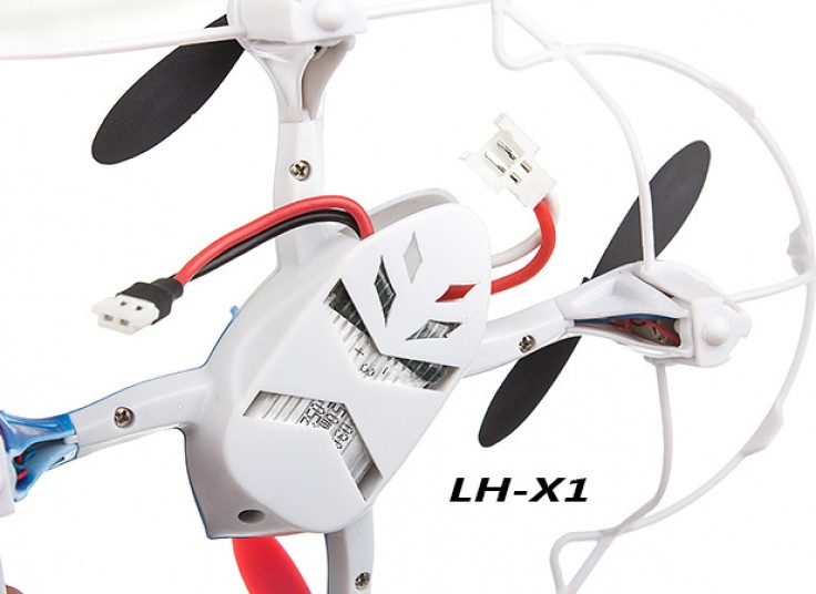 کوادکوپتر کنترلی