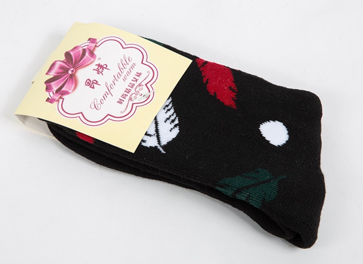 جوراب زمستانی زنانه