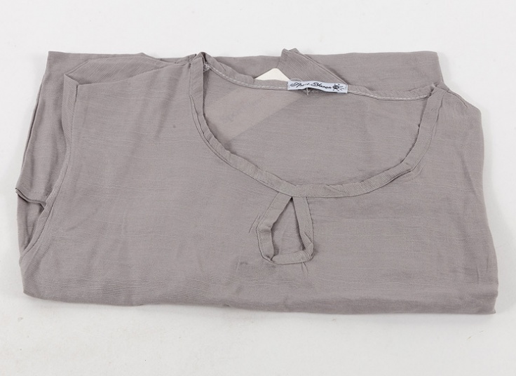 بلوز زنانه آستین چین دار