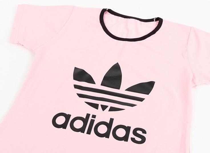 تیشرت زنانه طرح Adidas