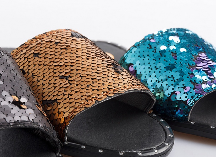 صندل زنانه پولکی Leaza