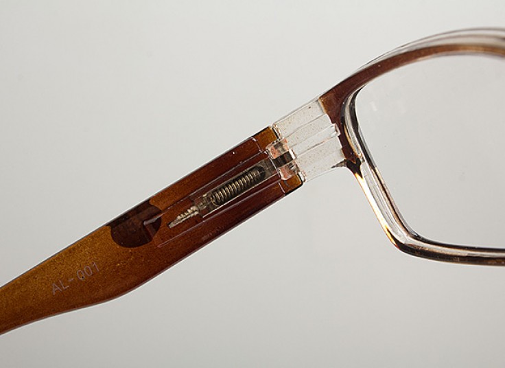 دو مدل عینک طبی  