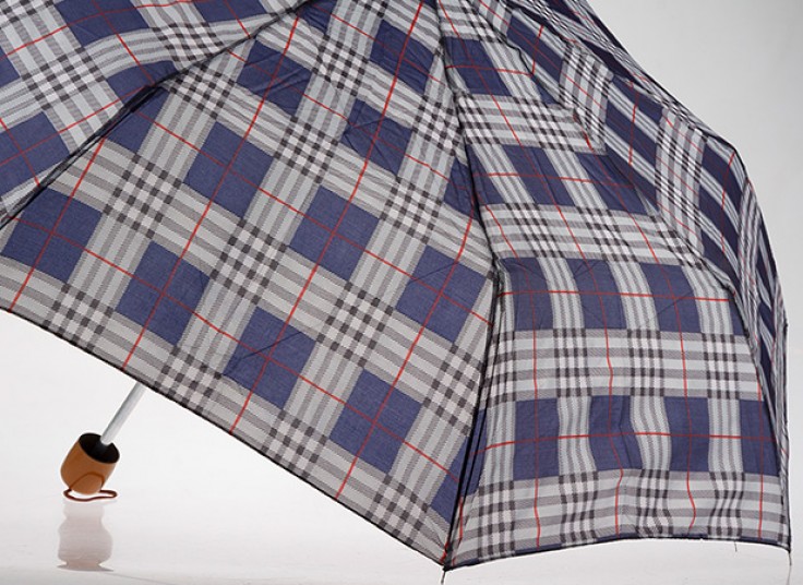 چتر طرح دار