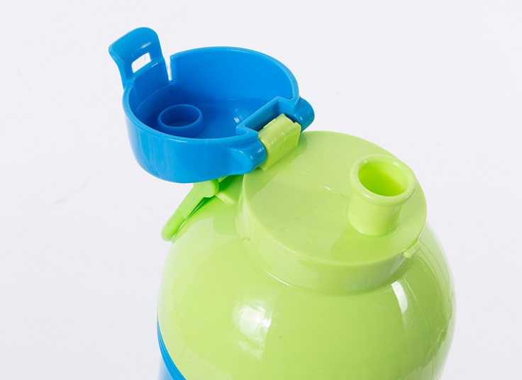 ست ظرف غذا و قمقمه کودک