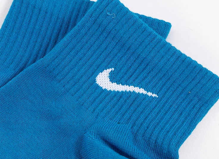 جوراب اسپرت طرح NIKE