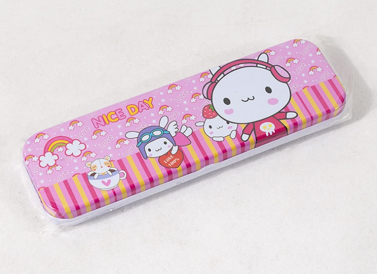 جامدادی فلزی