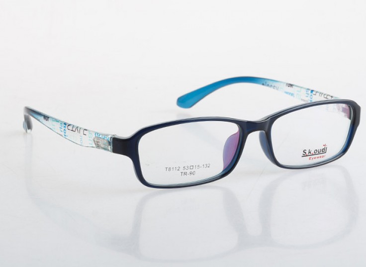عینک طبی shikaoudi