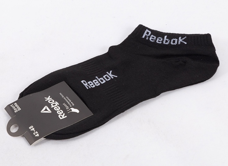 جوراب مچی طرح Reebok