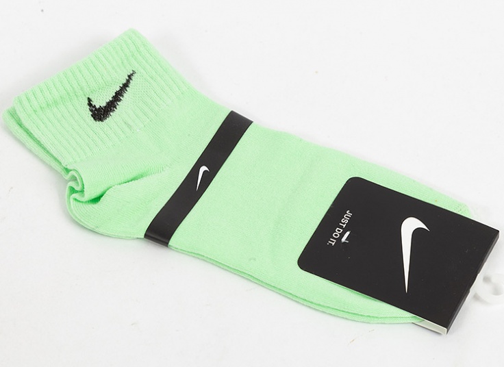 جوراب ساق کوتاه طرح Nike
