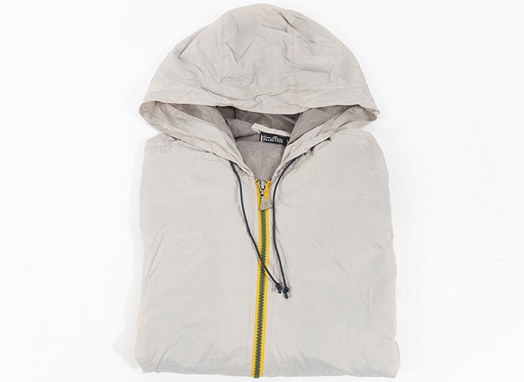 بادگیر کلاهدار Laura Torelli