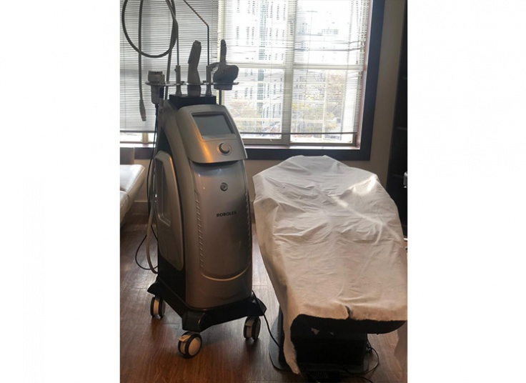 لیزر الکساندرایت کندلا در مطب دکتر توسلی