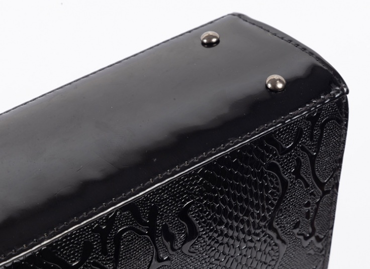 کیف زنانه ورنی Prada