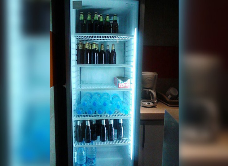 کافه استخر هتل ونوس