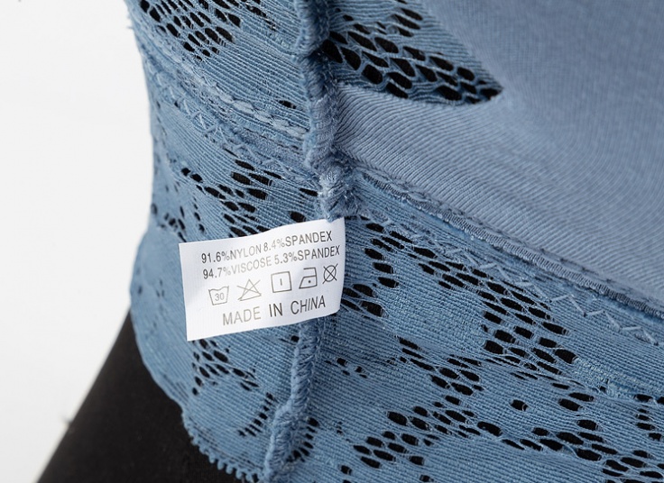 نیم تنه زنانه گیپور D3020