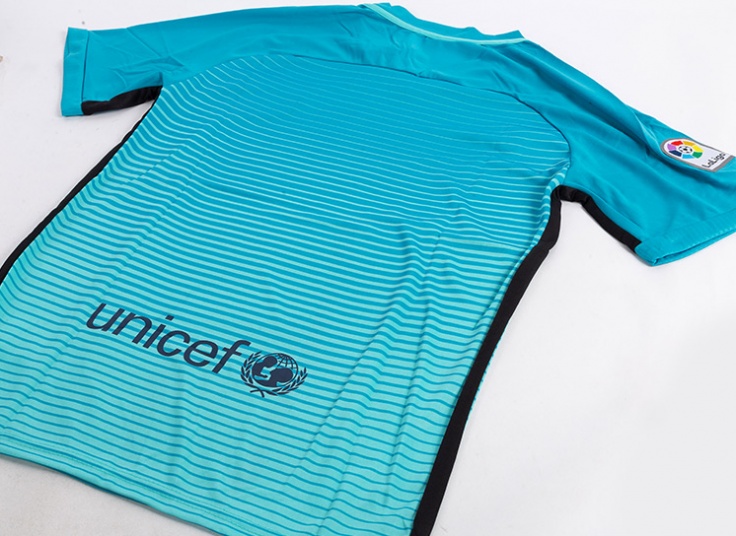 ست تیشرت و شلوارک باشگاهی