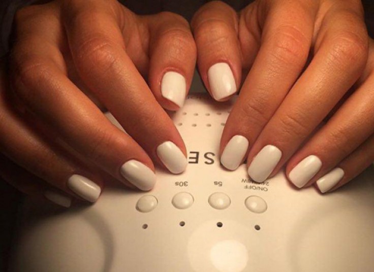 خدمات نوین لاک ژلیش در مرکز ناخن بهارگل