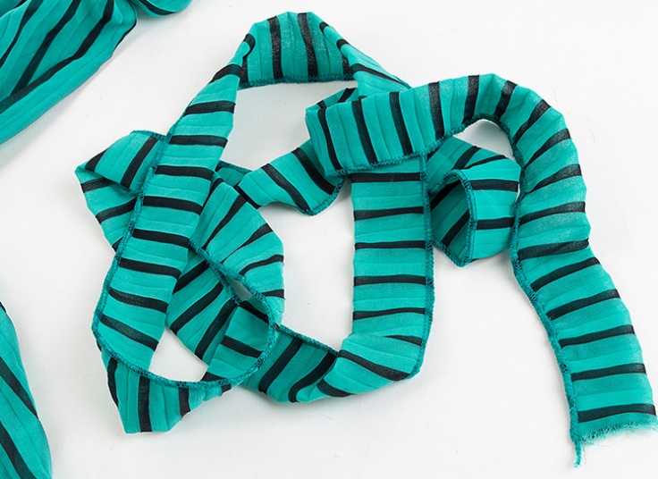 مانتو حریر جلو باز