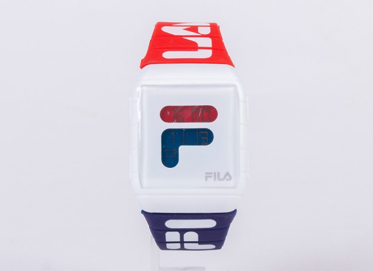 ساعت مچی طرح Fila