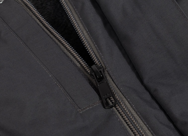 کاپشن decathlon