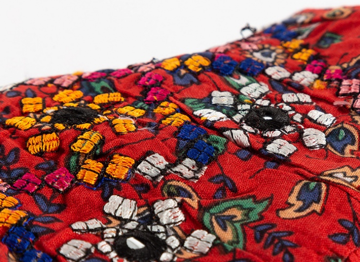 پیراهن طرح سنتی Rosa Cha