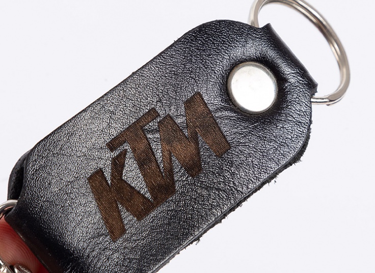 جاکلیدی چرمی KTM