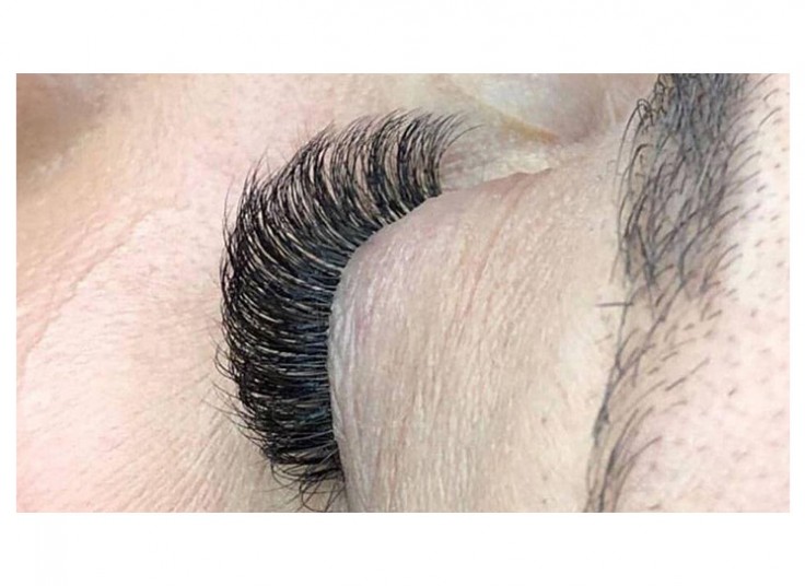 سالن زیبایی مژگان میرزایی