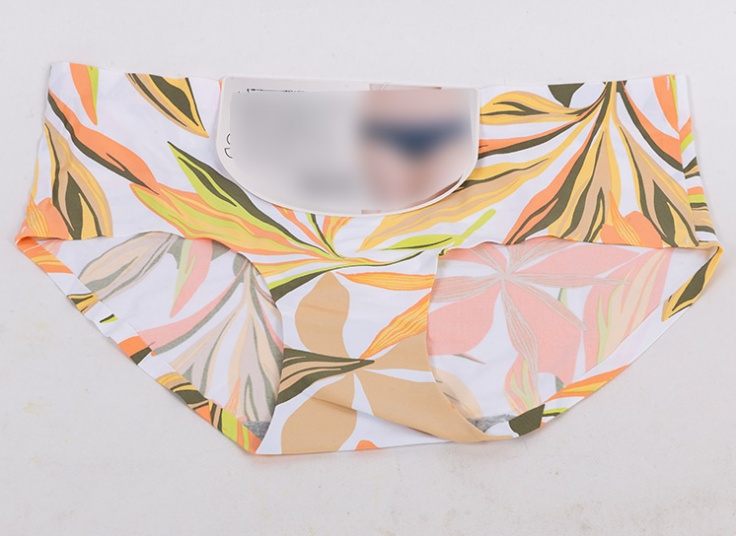 لباس زیر زنانه بدون دوخت Hana