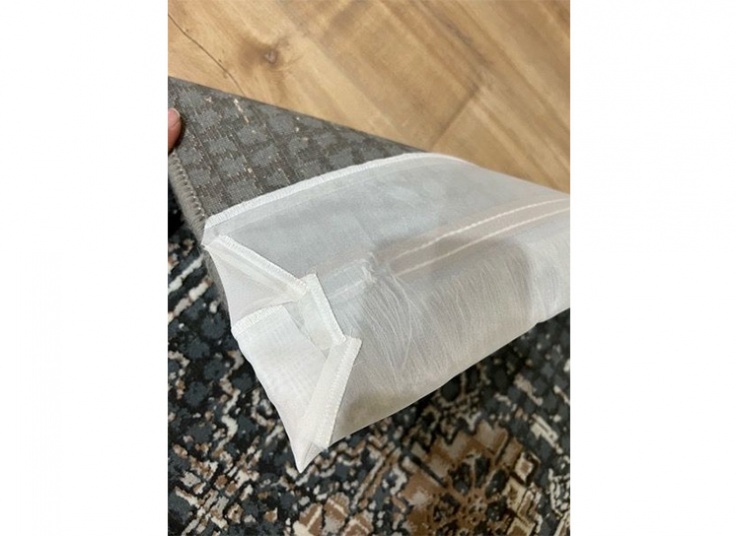 محافظ ریشه فرش