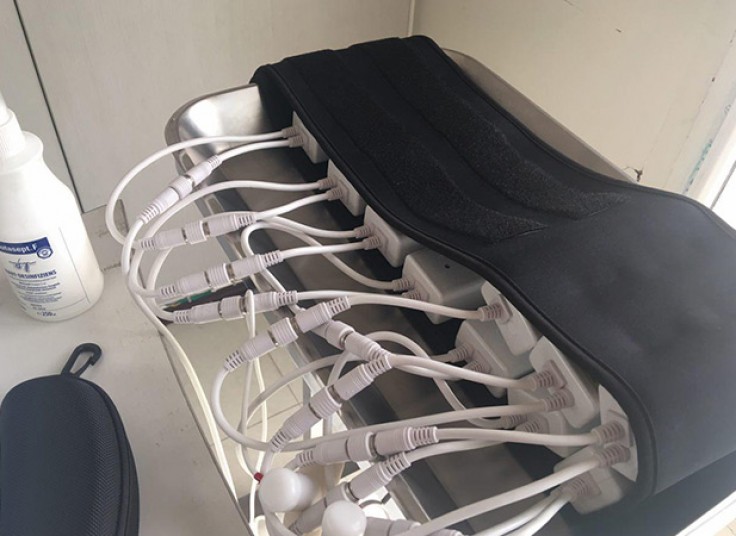 لاغری موضعی با دستگاه استرابری در مطب دکتر نجفی