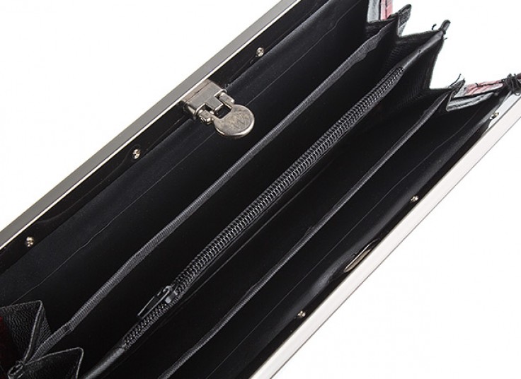 کیف پول طرح دار