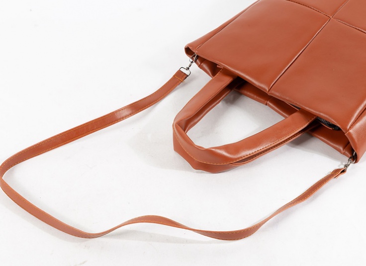 کیف دوشی زنانه