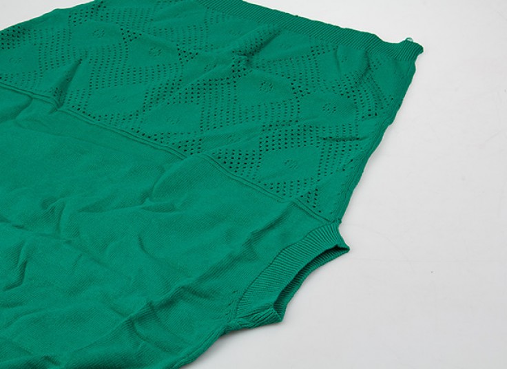 بافت یقه شل زنانه