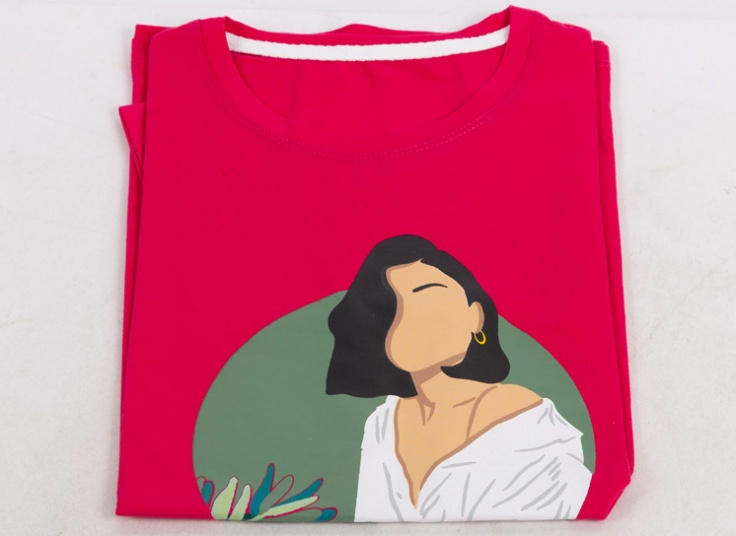 تیشرت زنانه طرح Face off