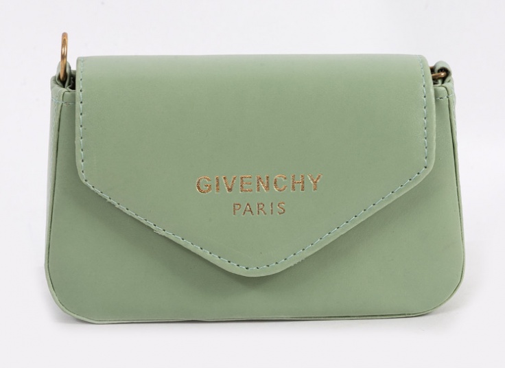 کیف پاسپورتی طرح Givenchy