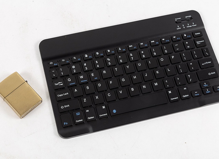 کیبورد بلوتوث