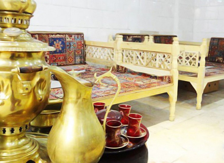 دیزی و سرویس قلیان سفره خانه شبستان