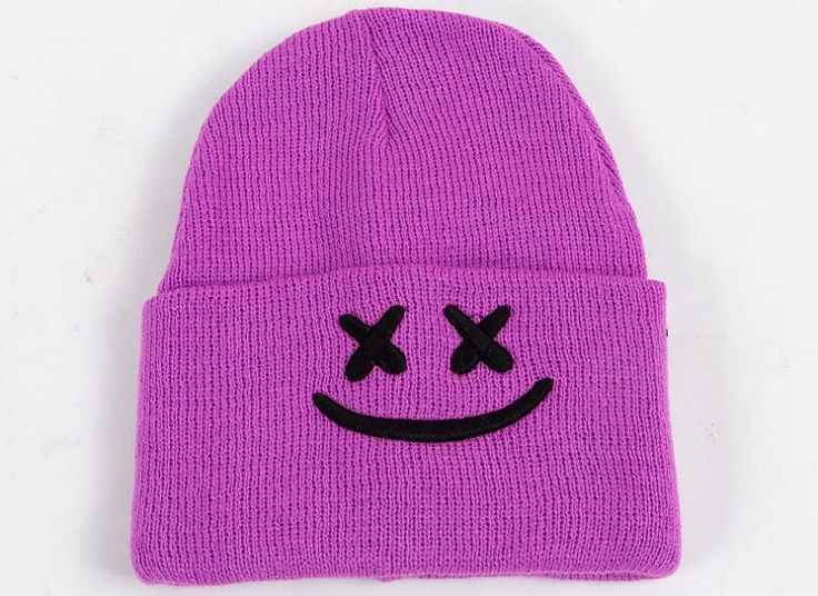 کلاه بافت Marshmello