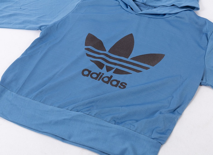نیم تنه و شلوار کلاهدار طرح adidas