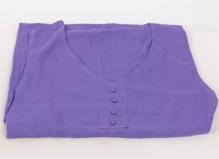 سارافون زنانه یقه‌ دکمه‌ دار