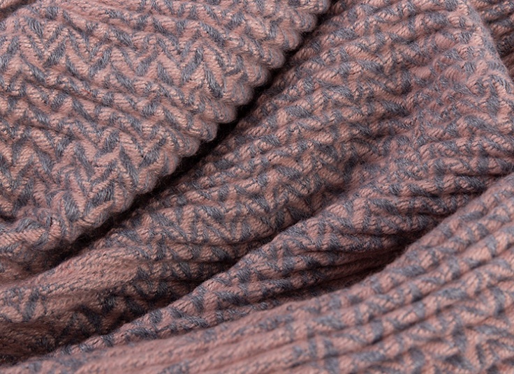 شال زنانه پلیسه لوگو LV