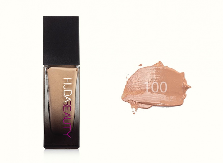 کرم پودر Huda Beauty